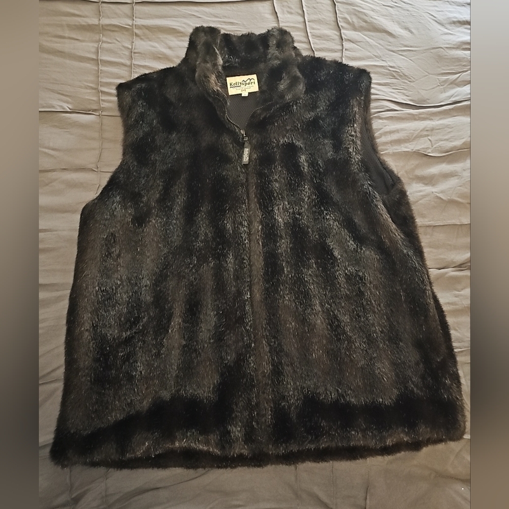 Faux Fur Black Vest